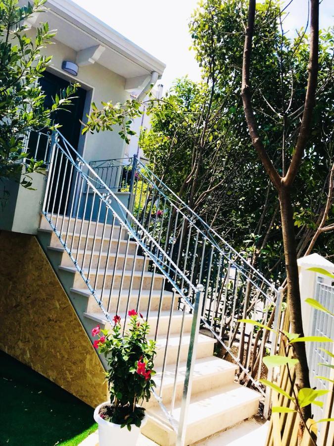 Casa Fiorita Bed & Breakfast Vieste Exterior photo